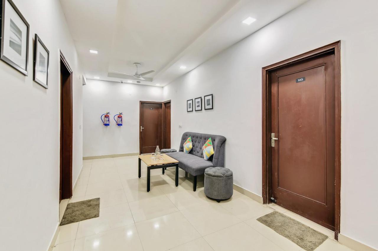 Oyo Home 64106 Comfortable Stay Nové Dillí Exteriér fotografie
