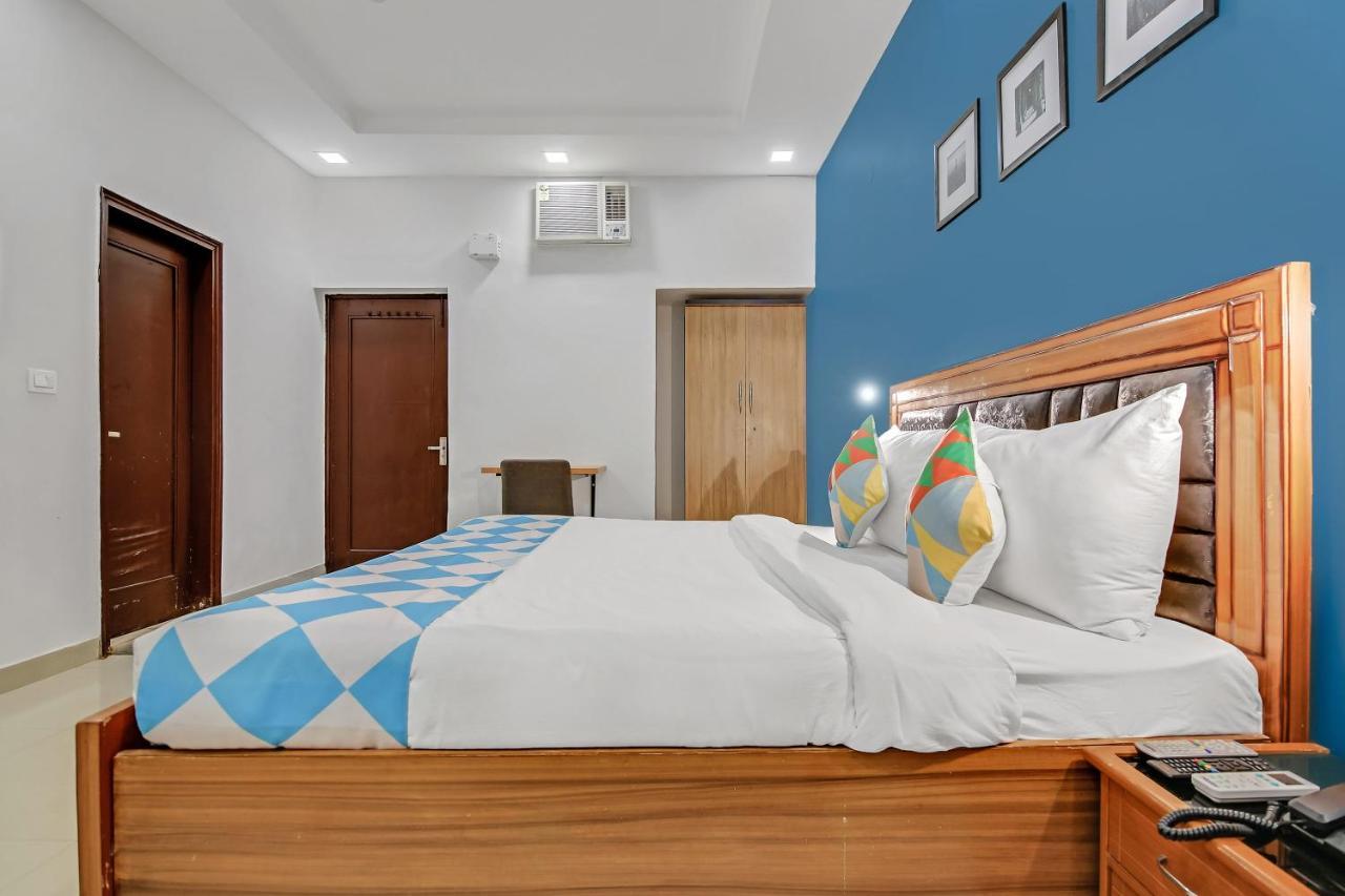 Oyo Home 64106 Comfortable Stay Nové Dillí Exteriér fotografie