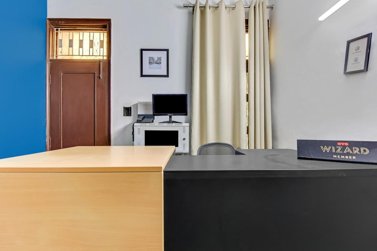 Oyo Home 64106 Comfortable Stay Nové Dillí Exteriér fotografie